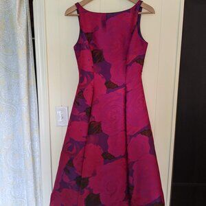 Wedding-worthy (!) Pink Roses V-neck back, tulle skirt dress with pockets!